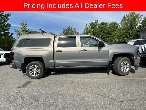 Used 2017 Chevrolet Silverado 1500 LT w/ All Star Edition AWD/4WD image 6