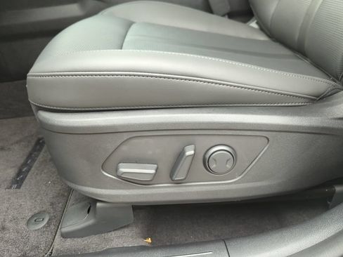 New 2026 Kia Sorento S FWD image 20
