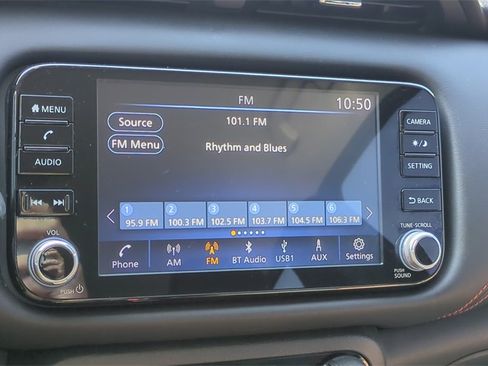 Used 2021 Nissan Kicks SR w/ Interior Electronics Package image 17