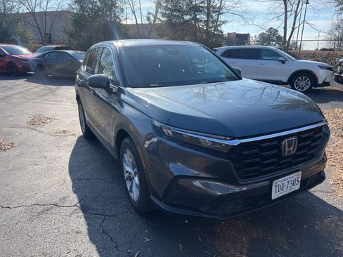 Used 2025 Honda CR-V EX-L image 3