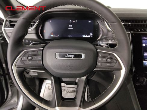Used 2024 Jeep Grand Cherokee L Laredo AWD/4WD image 13