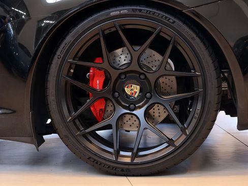 Used 2005 Porsche 911 Carrera S RWD image 25