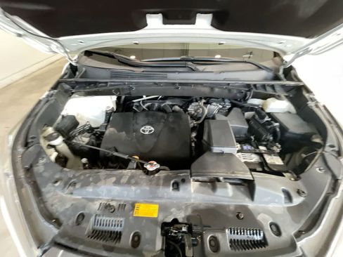 Used 2019 Toyota Highlander Limited Platinum image 26