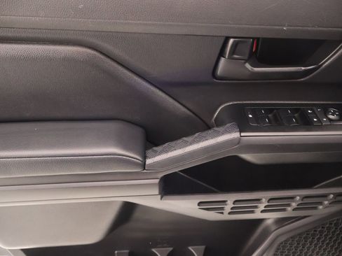 Used 2024 Toyota Tacoma SR image 14