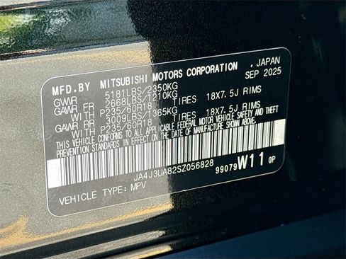 New 2025 Mitsubishi Outlander ES image 33