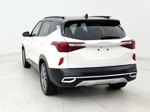 Used 2023 Kia Seltos S FWD image 4