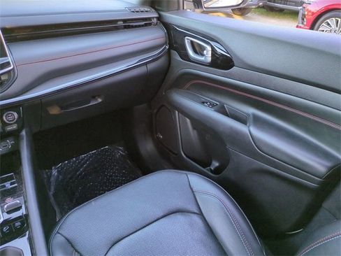 Used 2023 Jeep Compass Trailhawk w/ Trailhawk Elite Group image 16