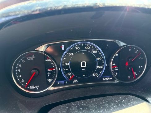 Used 2023 Chevrolet Traverse Premier w/ Redline Edition FWD image 11