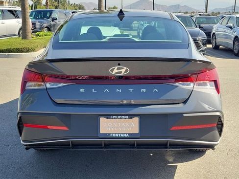 New 2026 Hyundai Elantra Sport FWD image 29