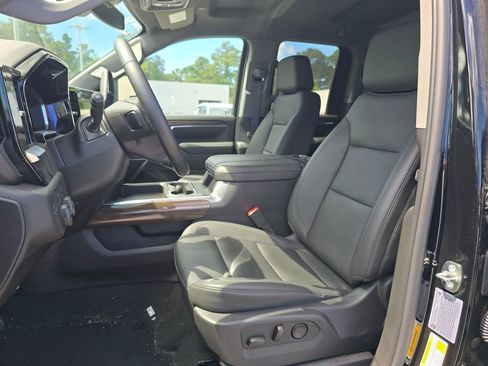 Used 2024 Chevrolet Silverado 3500 LT w/ Convenience Package AWD/4WD image 28