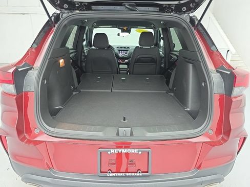 Used 2023 Chevrolet TrailBlazer RS AWD/4WD image 45