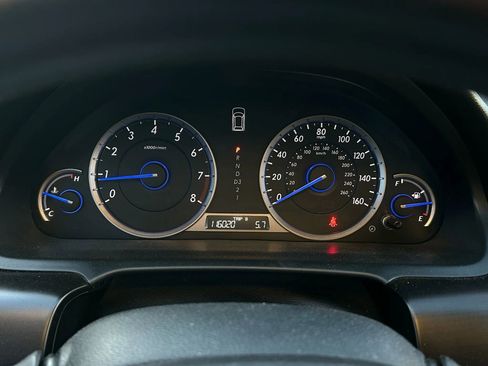 Used 2015 Honda Crosstour EX-L image 19