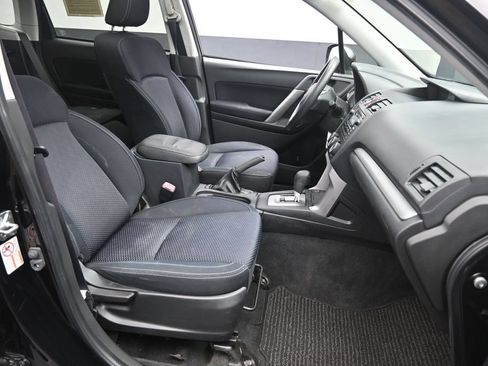 Used 2015 Subaru Forester 2.5i Premium w/ All-Weather Package AWD/4WD image 28