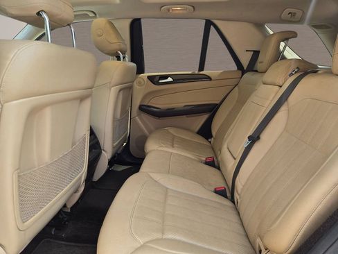 Used 2019 Mercedes-Benz GLE 400 4MATIC image 13