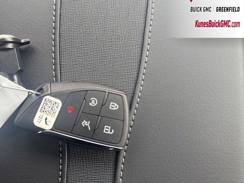 New 2026 Buick Enclave Sport Touring w/ LPO, Floor Liner Package image 41