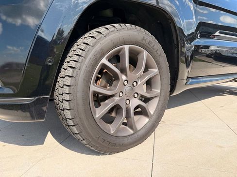 Used 2020 Jeep Grand Cherokee High Altitude AWD/4WD image 10