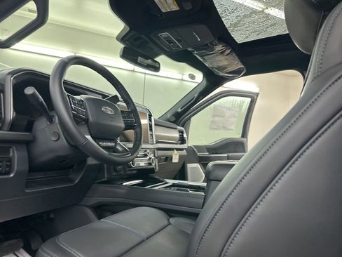 New 2026 Ford F350 Platinum w/ FX4 Off-Road Package AWD/4WD image 27