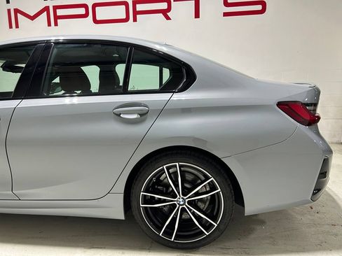 Used 2024 BMW 330i xDrive Sedan w/ M Sport Package AWD/4WD image 4