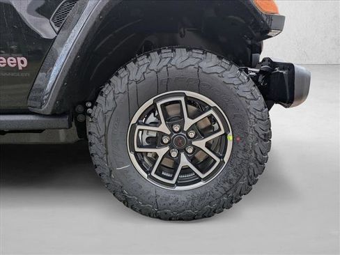 New 2026 Jeep Wrangler Rubicon AWD/4WD image 16