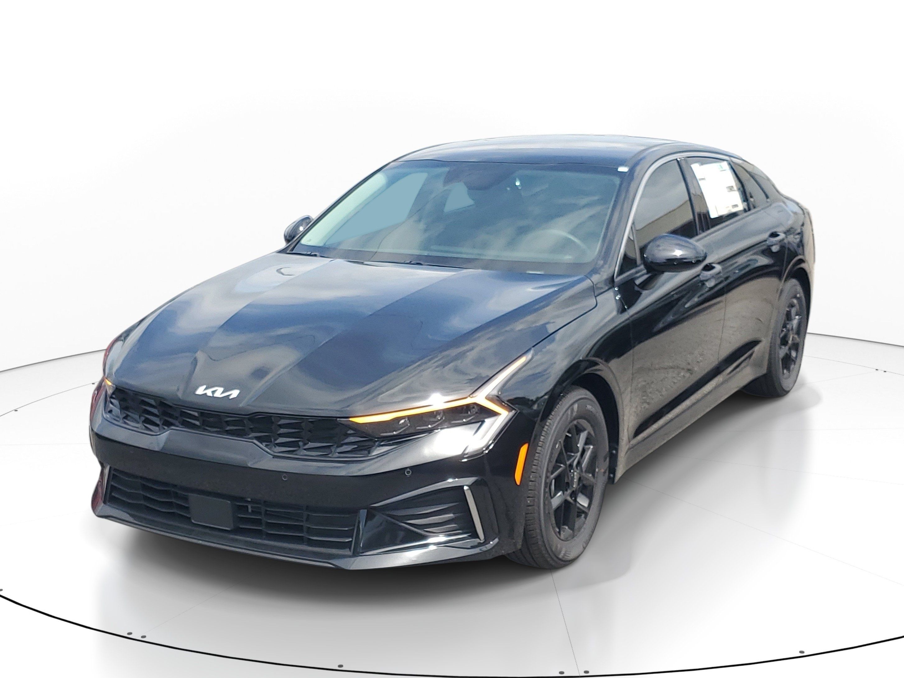 New 2026 Kia K5 LXS FWD image 3