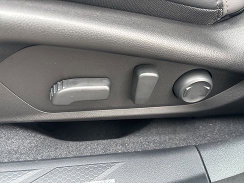 New 2026 Subaru Outback Limited AWD/4WD image 22