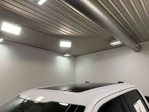 Used 2022 Ford F150 Lariat w/ Equipment Group 502A High image 43