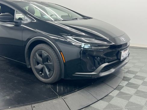 Used 2026 Toyota Prius LE image 6