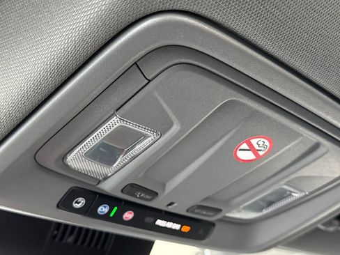 Used 2024 GMC Sierra 1500 SLT image 22