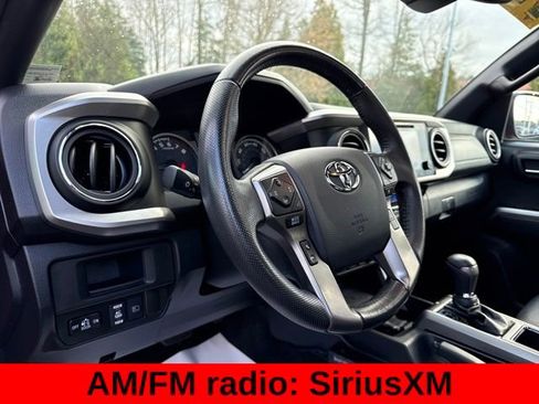 Used 2019 Toyota Tacoma Limited image 13