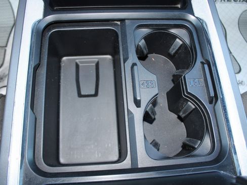 Used 2023 Ford F250 XLT image 22