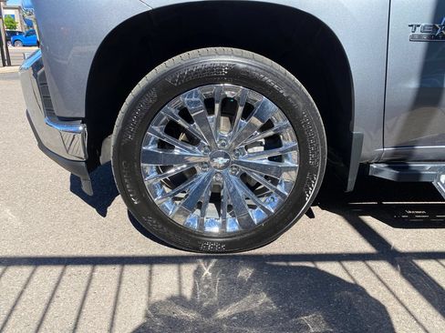 Used 2021 Chevrolet Silverado 1500 LT w/ Texas Edition Plus AWD/4WD image 27