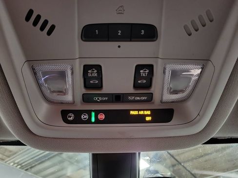 Used 2019 GMC Acadia SLT FWD image 24