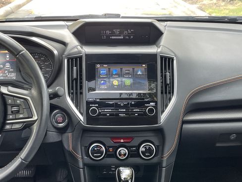 Used 2020 Subaru Crosstrek 2.0i Premium w/ Moonroof Package 2 AWD/4WD image 28
