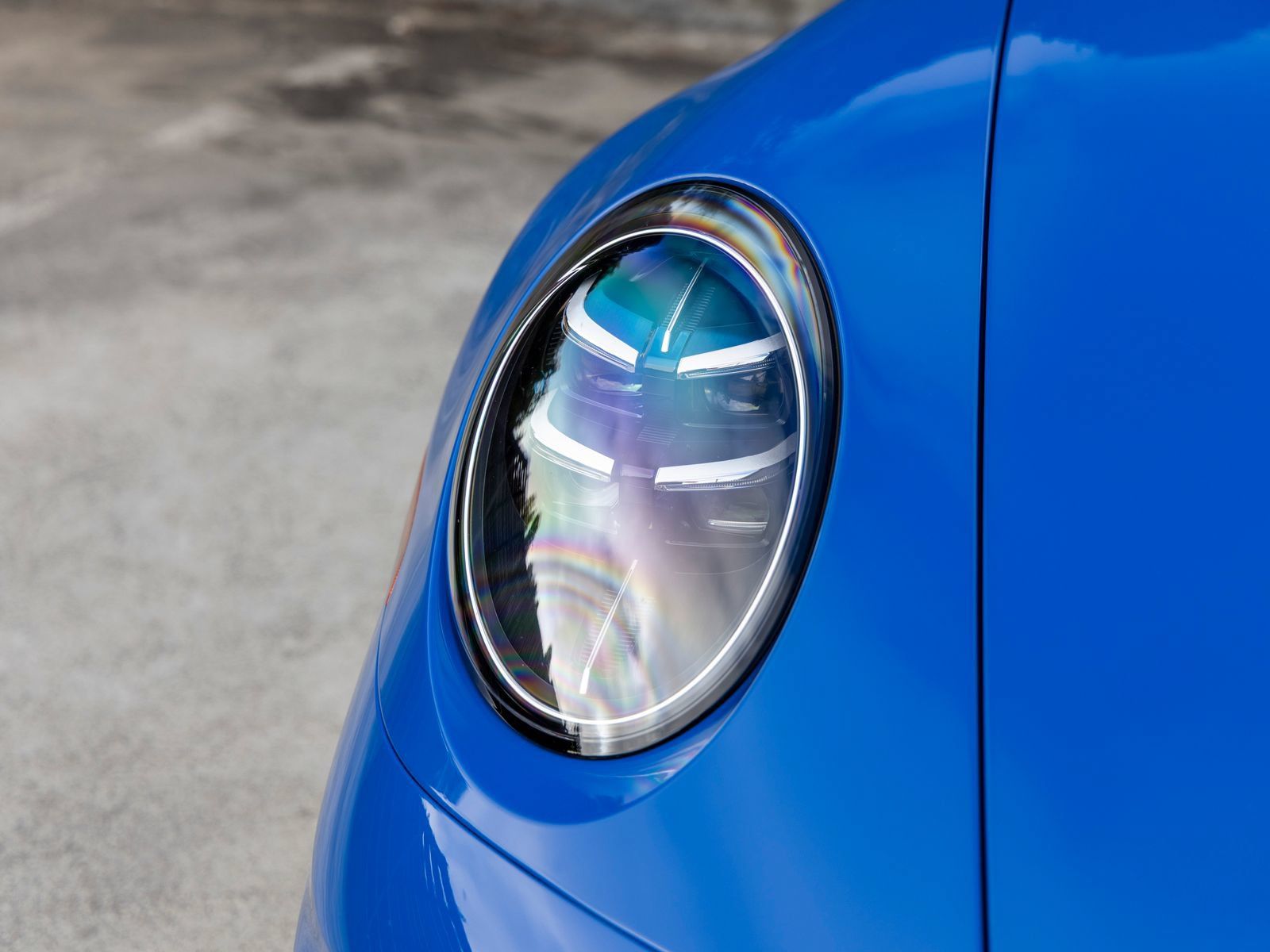 Certified 2025 Porsche 911 Carrera S RWD image 14