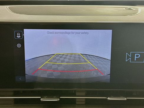 Used 2024 Hyundai Kona SEL FWD image 21