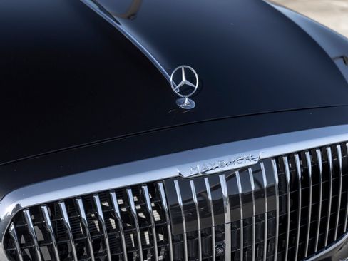 Used 2024 Mercedes-Benz Maybach S 680 4MATIC image 16