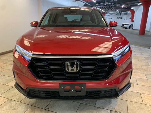 Used 2025 Honda CR-V EX-L image 3