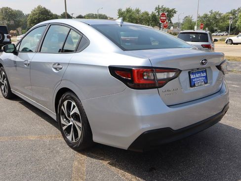 Used 2023 Subaru Legacy AWD/4WD image 5