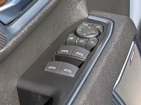 Used 2025 Chevrolet Silverado 2500 High Country w/ High Country Premium Package AWD/4WD image 12