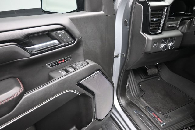 Used 2025 GMC Sierra 1500 AT4X AWD/4WD image 18