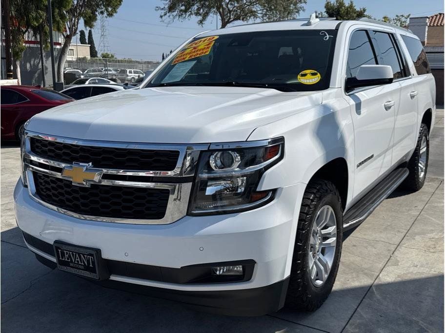 Used 2019 Chevrolet Suburban LT AWD/4WD image 3