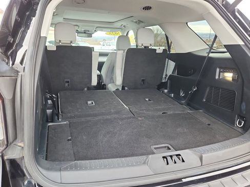 Used 2025 Ford Explorer Platinum w/ LUX Leather Package image 13