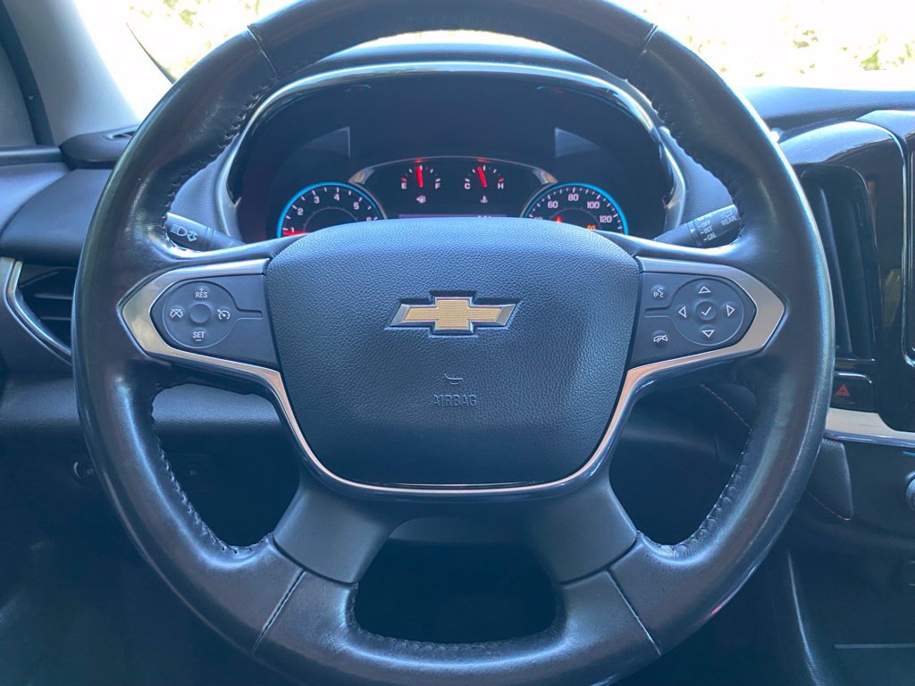Used 2020 Chevrolet Traverse LT FWD image 20
