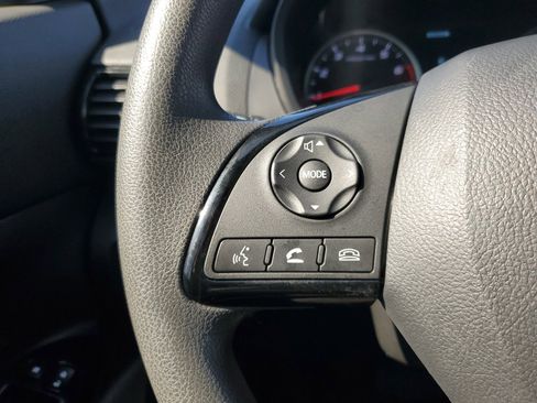 Used 2024 Mitsubishi Eclipse Cross LE image 18