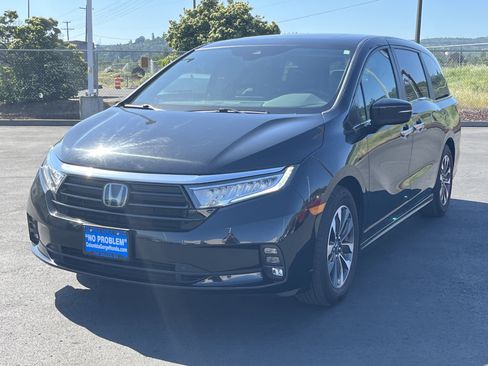 Certified 2024 Honda Odyssey EX-L image 1