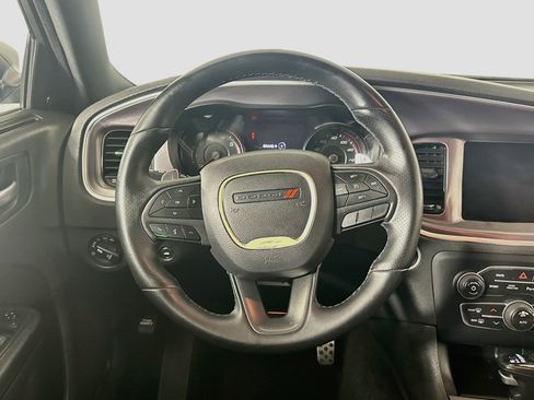 Used 2019 Dodge Charger R/T w/ Blacktop Package RWD image 17