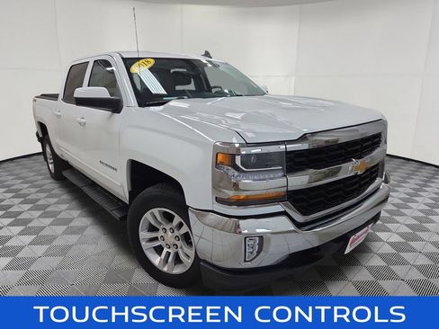 Used 2018 Chevrolet Silverado 1500 LT w/ All Star Edition AWD/4WD image 3