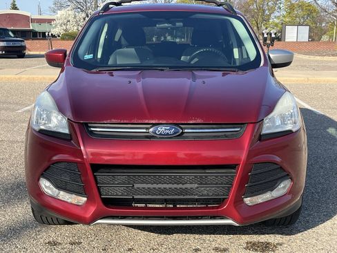 Used 2013 Ford Escape SE FWD image 2