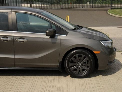 Used 2022 Honda Odyssey EX-L image 10