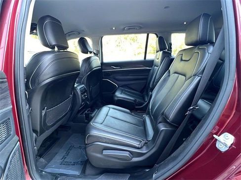 Used 2022 Jeep Grand Cherokee L Limited image 18